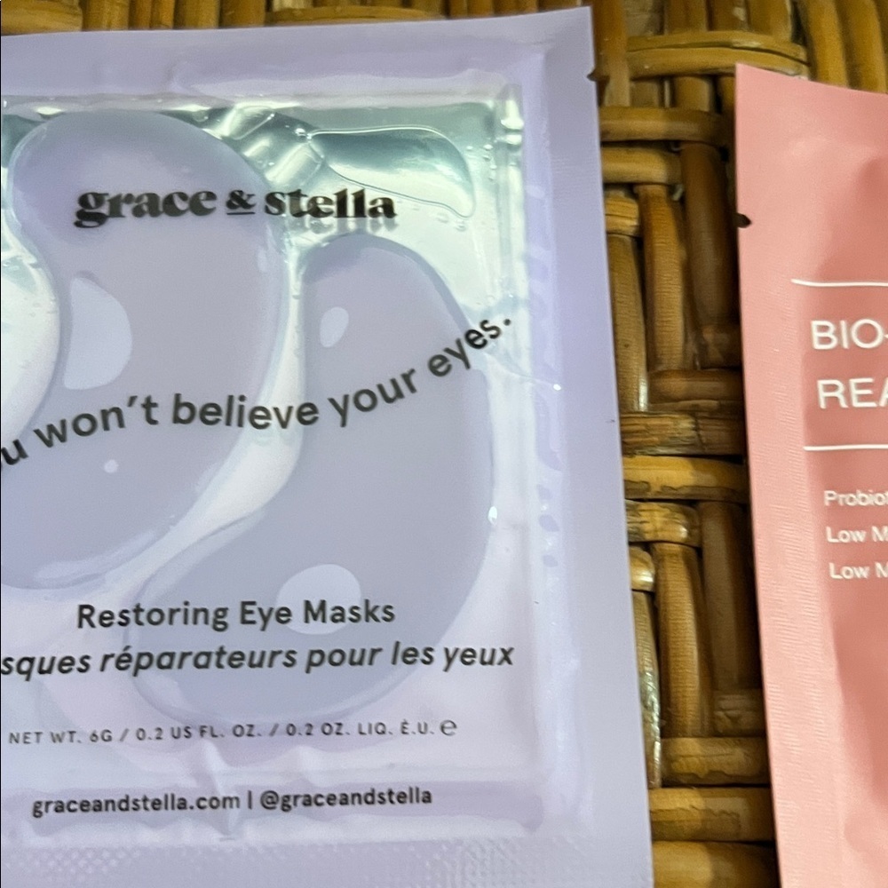 Charlotte Tilbury Skincare bundle collagen nightcream, face, and eye mask - Picture 5 of 7